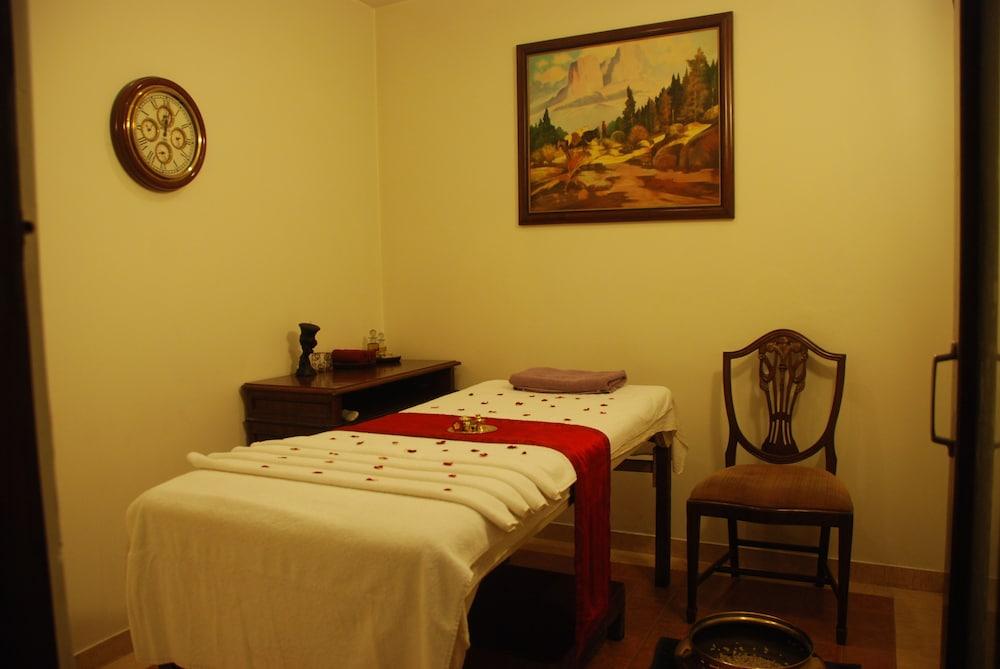Namah Nainital, A Member Of Radisson Individuals Retreats Hotel Exterior photo