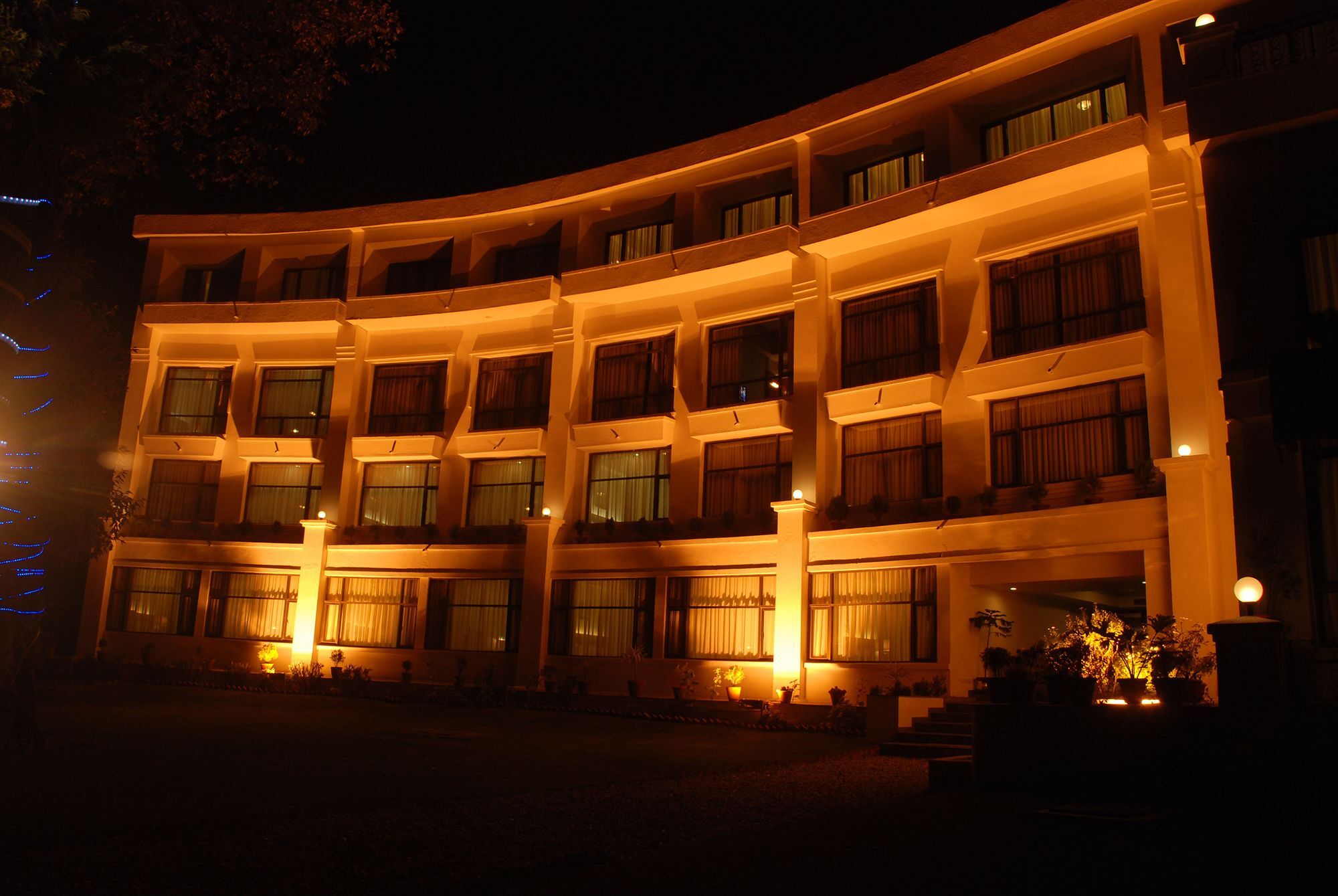 Namah Nainital, A Member Of Radisson Individuals Retreats Hotel Exterior photo